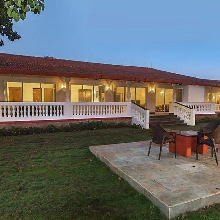 Saffronstays Mariposa By The River Montana, Karjat Esterno foto