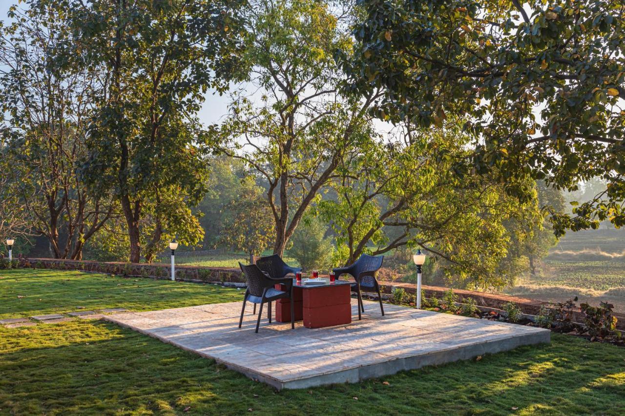 Saffronstays Mariposa By The River Montana, Karjat Esterno foto